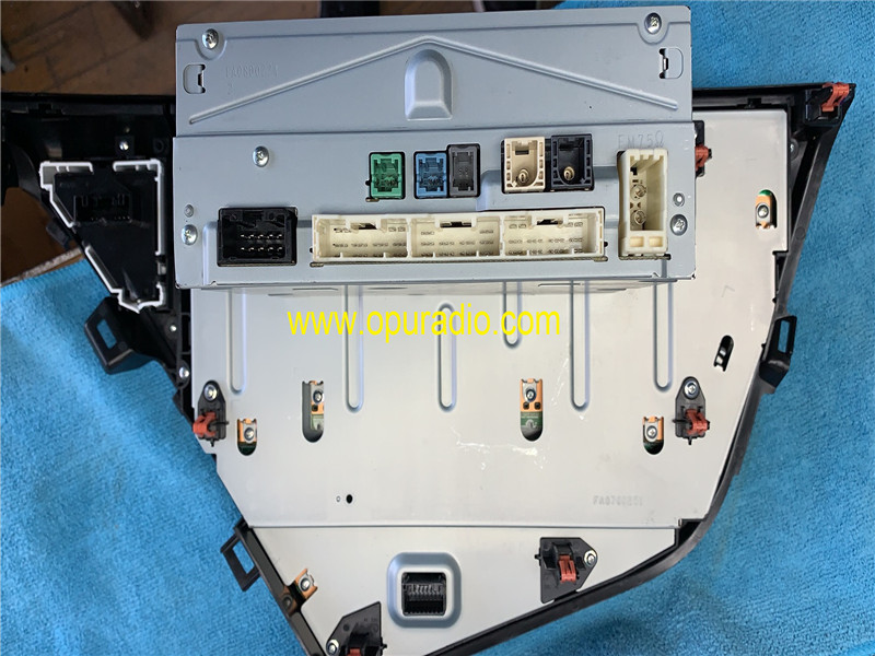 86140-06870 86140-06890 06B40 | 2018-2019 Toyota Camry Carplay