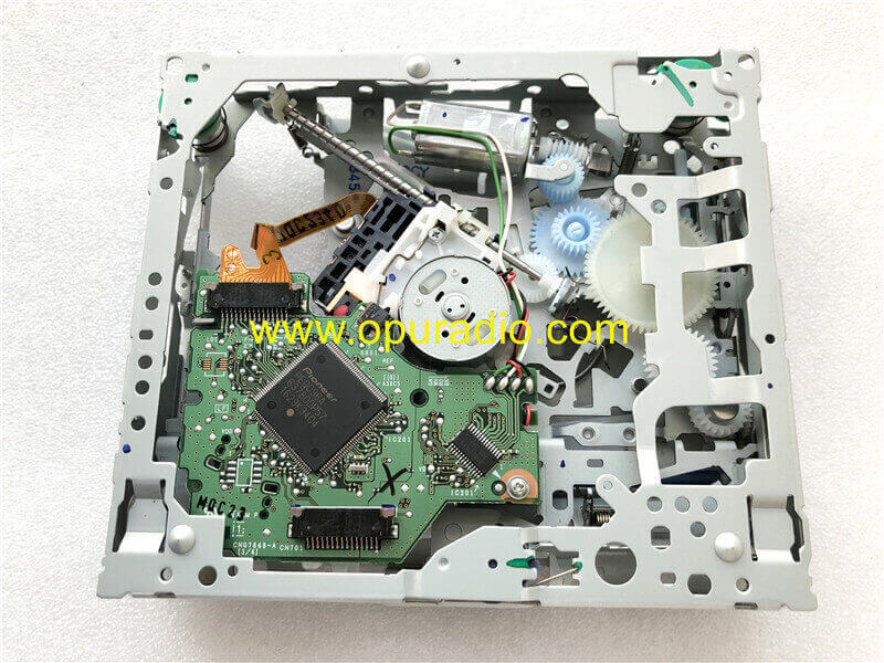 Pioneer Single CD Drive PEQ096A for 2014-2017 Toyota Sienna Tacoma Prius HD Radio Player Receiver XM APPS