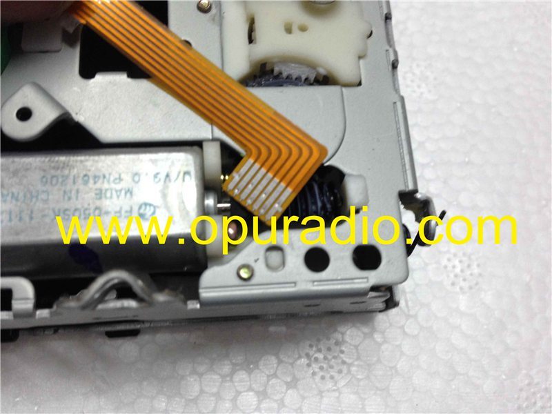 Alpine AP02 laser single CD mechanism loader drive deck Laufwerk for Mercedes BMW GM chrysler Hyundai Honda Acura car radio