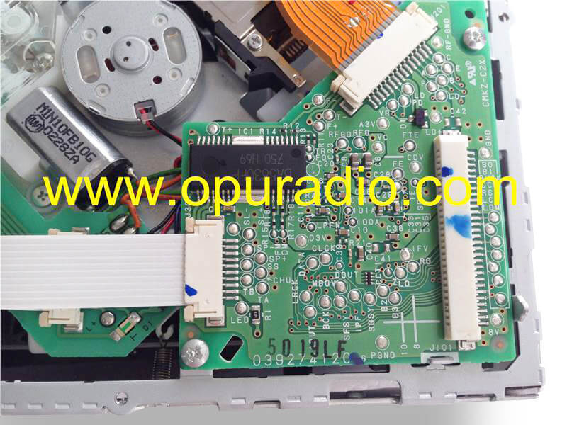 Clarion single CD drive deck mechanism loader PCB 039274120 exactly for Subaru Forest 86201SC430 PF-3304B-A rear camera car radio