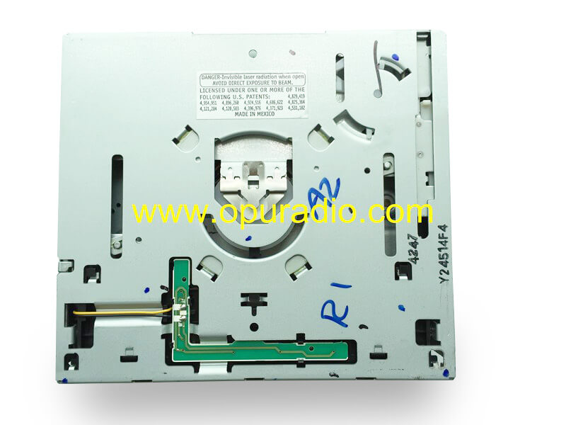 CD drive loader deck mechanism - Panasonic Automotive | Toyota
