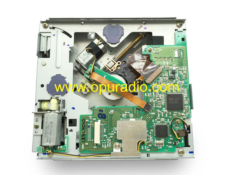 Single CD drive loader deck mechanism Mexico for Panasonic Automotive systems 2001-2004 Toyota Tacoma CD player
