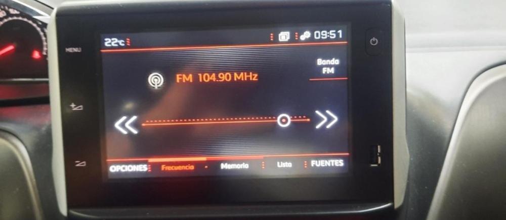 Only Touch Screen Digitizer for 2018 Peugeot 208 SUV 2008 car Navigation Citroen Cautus C4 Radio