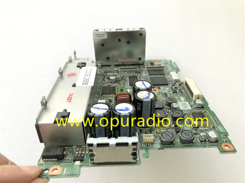 MITSUBISHI Mainboard N931L134 PCB-MAIN for Jeep Chrysler RB2 Uconnect 6.5