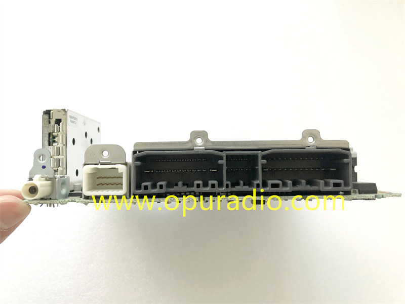 MITSUBISHI Mainboard N931L134 PCB-MAIN for Jeep Chrysler RB2 Uconnect 6.5