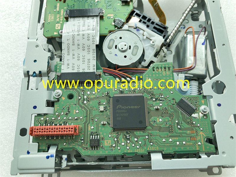 Single CD Mechanism for 2019 2020 NISSAN X-Trail Qashqai Rogue Navara BOSCH Radio Navigation