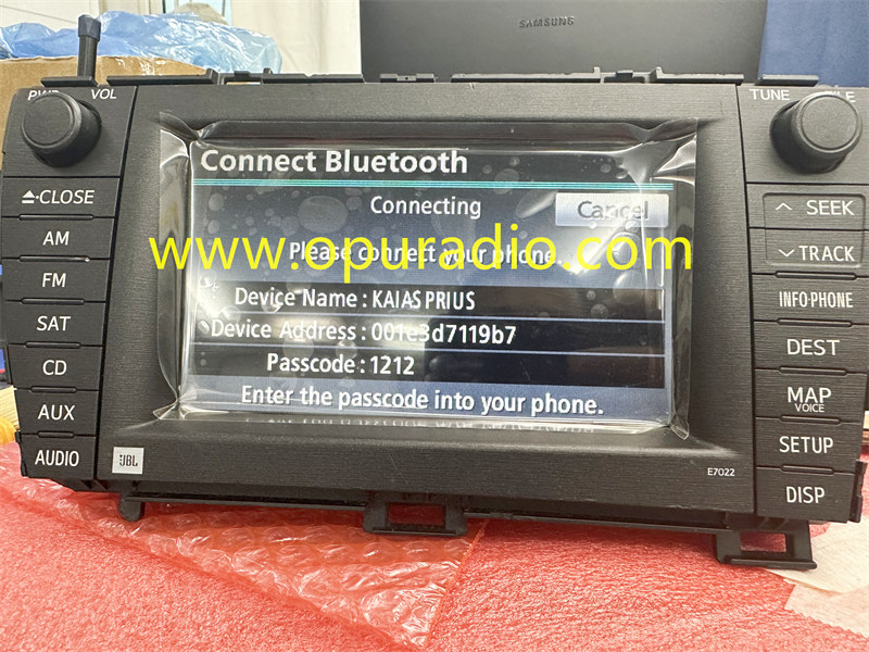 2010-2011 TOYOTA Prius JBL Navigation Radio 86120-47390 OEM E7022
