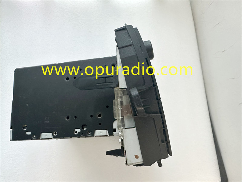 2010-2011 TOYOTA Prius JBL Navigation Radio 86120-47390 OEM E7022 Touch Screen