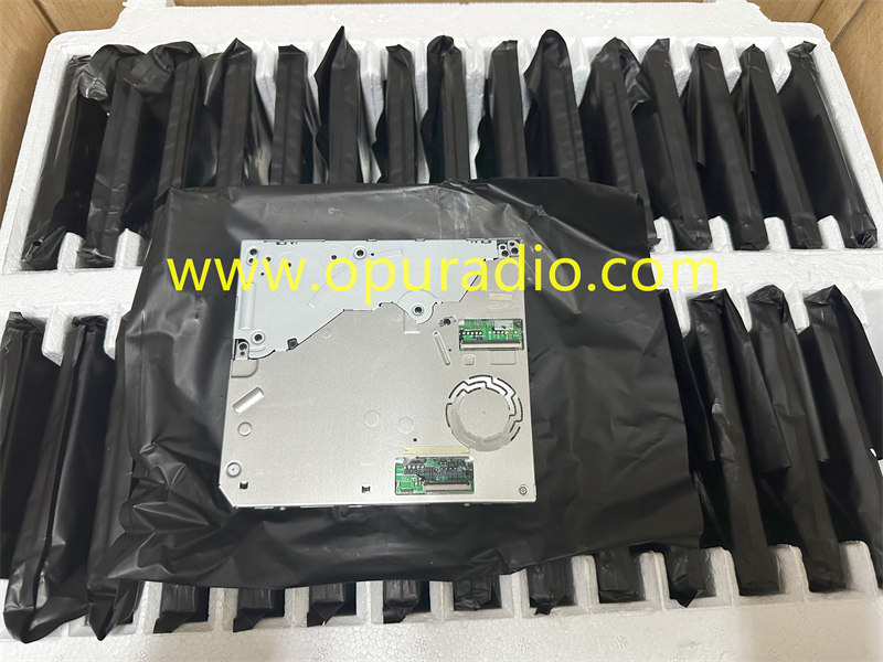 Fujitsu ten Cassette player mechanism | Toyota Lexus car