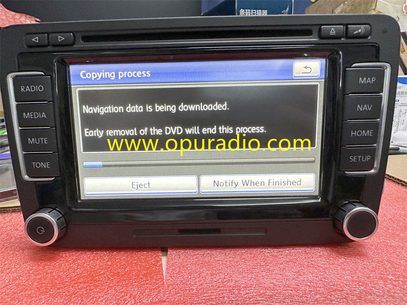 Mainboard for 10-15 VOLKSWAGEN PASSAT JETTA EOS NAVIGATION AM FM RADIO RECEIVER 3C0035684J