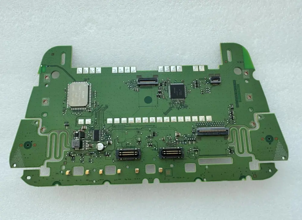 2020-2022 Nissan Altima PC board car radio Media Apple Carplay