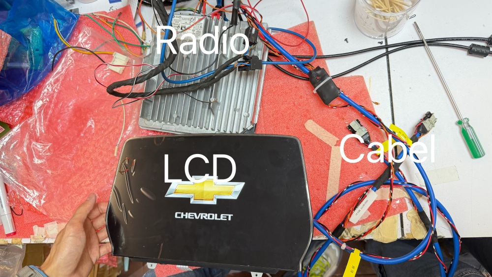 GMC Chevrolet working tester with lcd display and radio full sets program made by opuradio