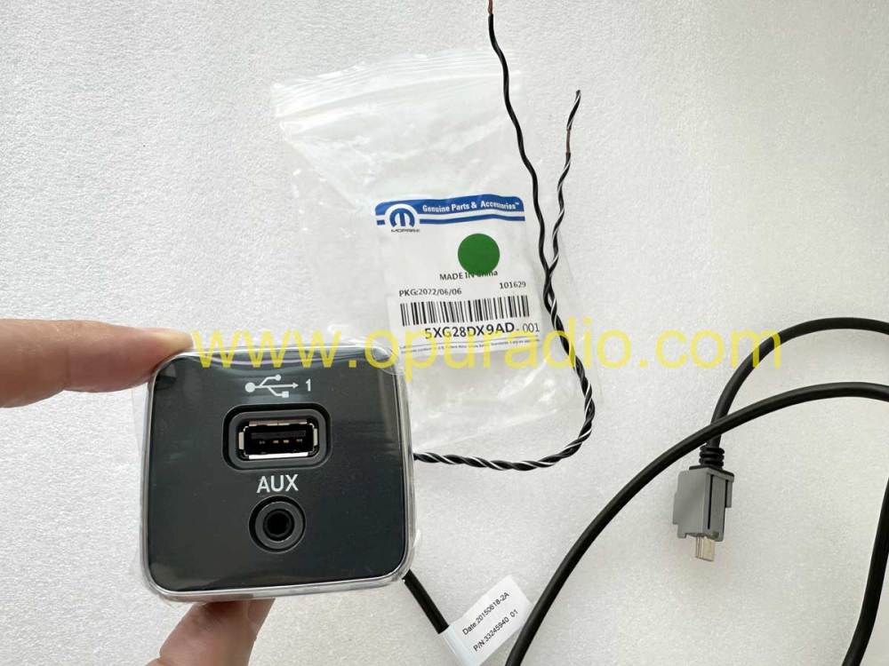 MOPAR USB HU for VP4R Jeep Dodge Chrysler car Navigation Apple Carplay Tester