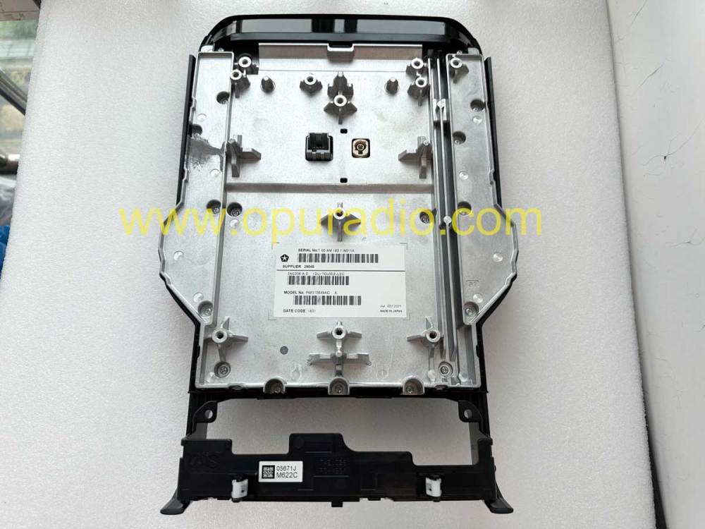 22 23 24 Ram 1500 2500 12 Uconnect Radio Display Screen AC Control P68526597AB