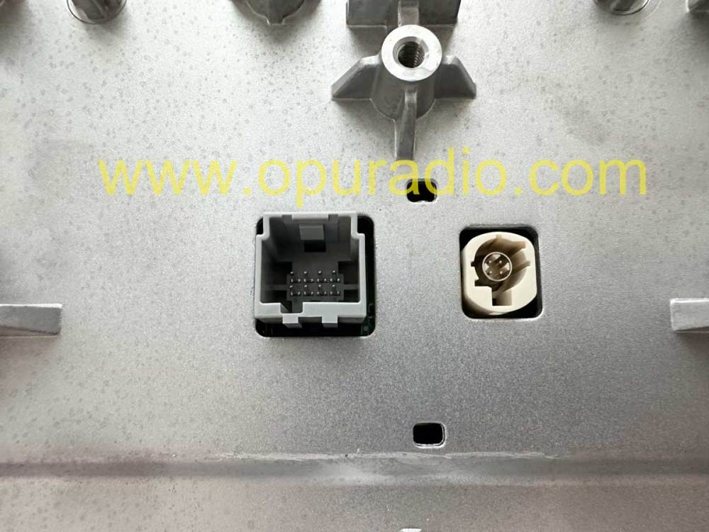 22 23 24 Ram 1500 2500 12 Uconnect Radio Display Screen AC Control P68526597AB