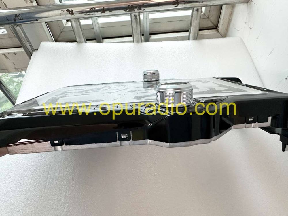 22 23 24 Ram 1500 2500 12 Uconnect Radio Display Screen AC Control P68526597AB