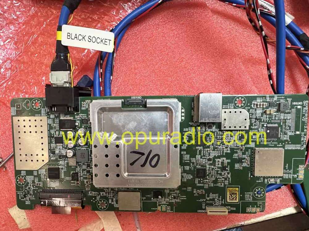 alt="Circuit board of GM rear‑seat‑entertainment wiring tester"