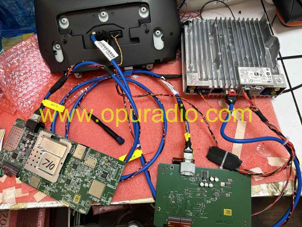 alt="Power‑on test display for GM rear seat entertainment wiring tester"