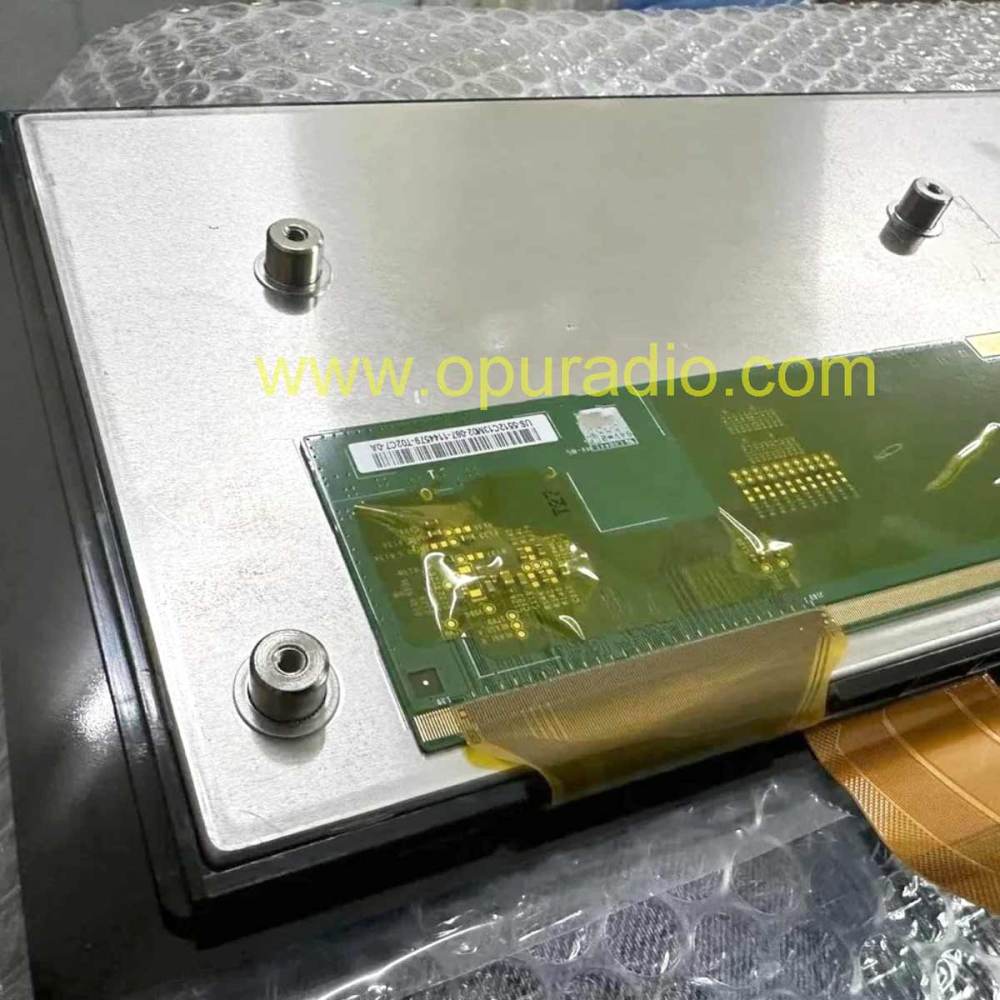Rear side circuit board of Infiniti QX80 dash radio LCD touch screen replacement 2022-2024