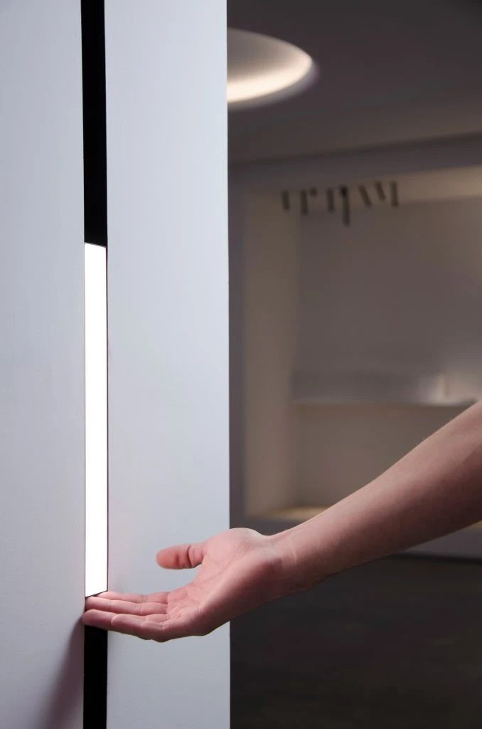 magnetic track lights
