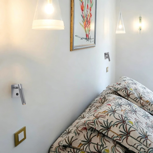 【SG911】Modern Cylinder Adjustable Bedside Wall Mounted Lamp Aluminium LED Reading Wall Sconce