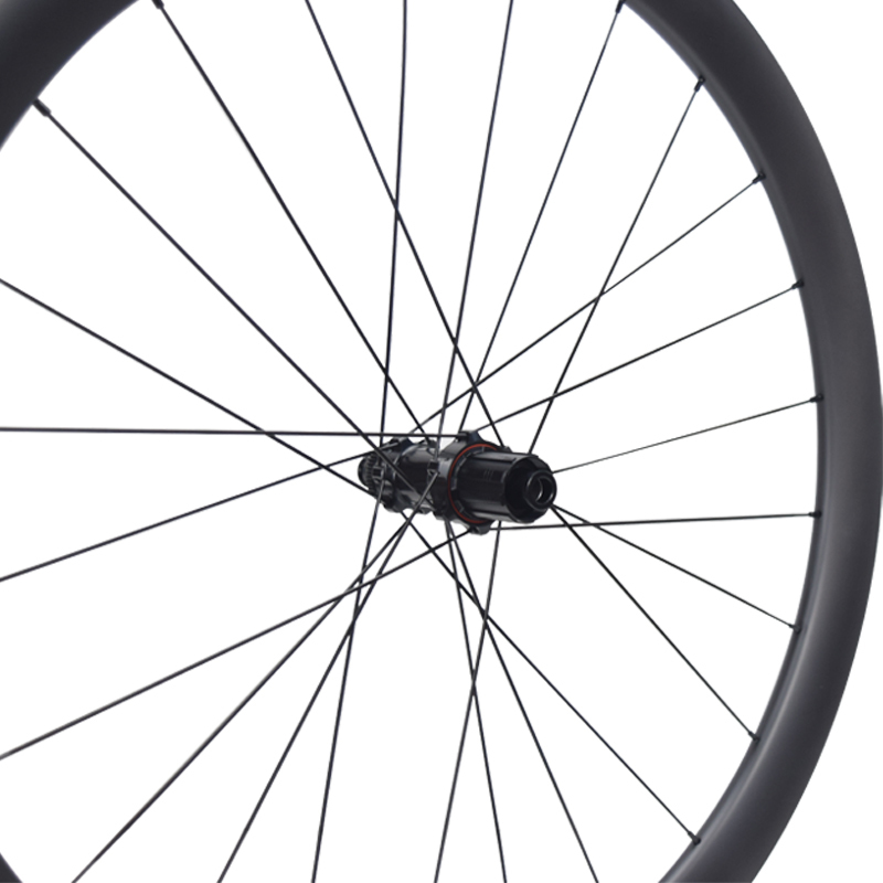 akya Carbon SA-RD03 Road Disc Brake Carbon Fiber Wheelset, Chinese-Made with Hand-Laced Craftsmanship, High Cost-Effectiveness