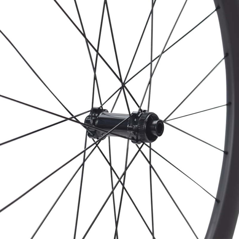 akya Carbon SA-RD03 Road Disc Brake Carbon Fiber Wheelset, Chinese-Made with Hand-Laced Craftsmanship, High Cost-Effectiveness