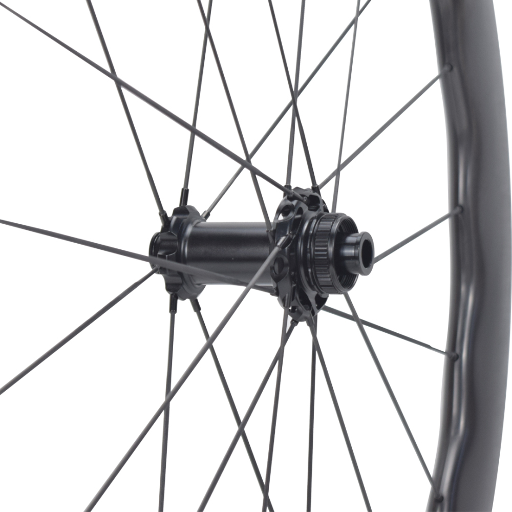 700C road bike 28mm width disc brake carbon wave wheels disc brake with 3.5mm/5.2mm carbon spoke Carbon and SA-CS03 center lock hub
