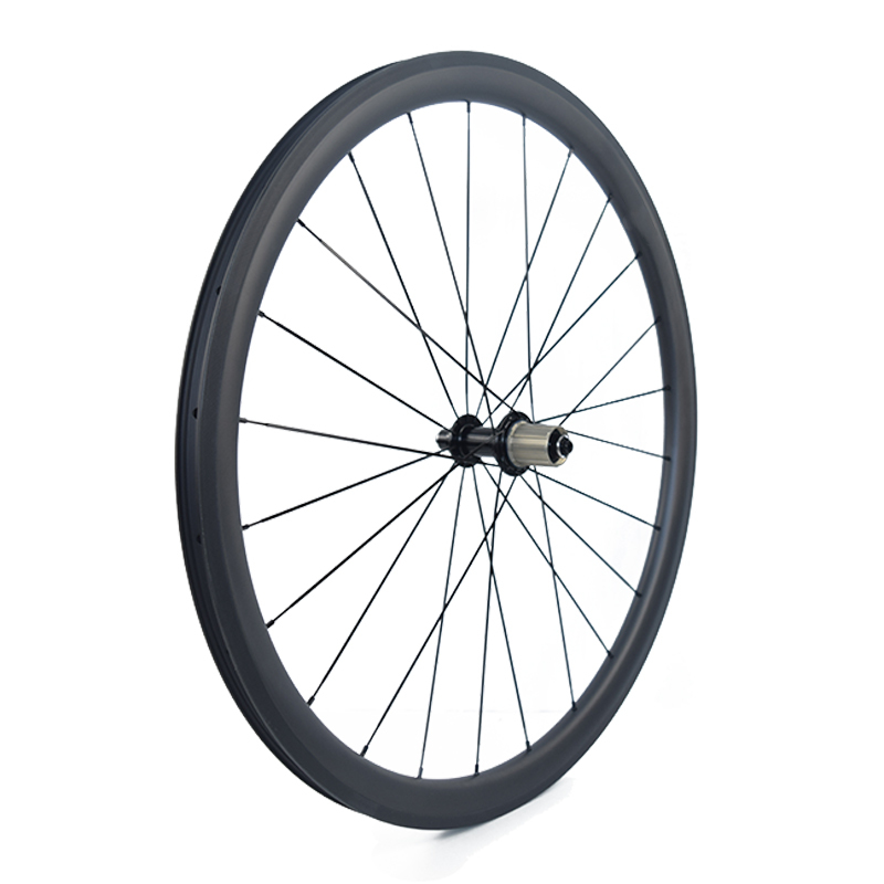 700C Carbon Fiber Road Bike Wheelset, Lightweight R13 Hub, Aero Spokes, Shimano 11/12 Speed