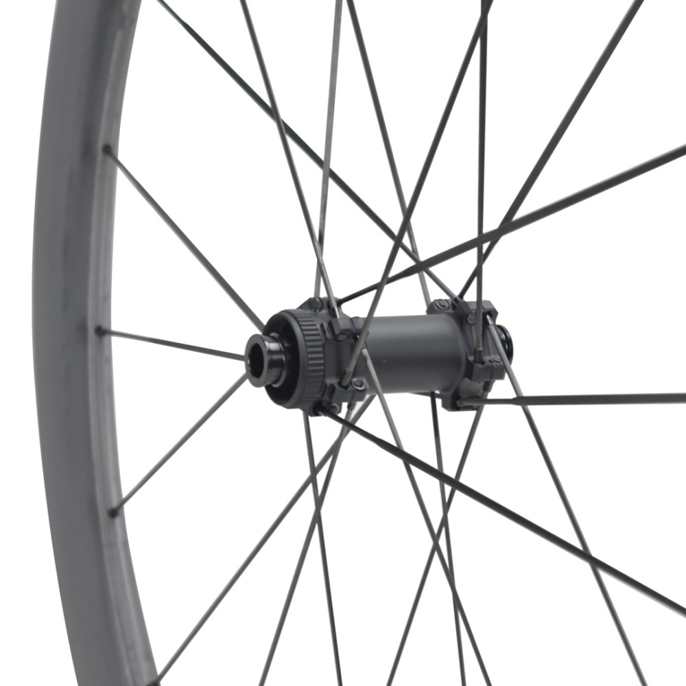 Lightweight Carbon Disc Wheelset 50mm Depth 54T Ratchet Center Lock Carbon Spoke Wheelset 700C