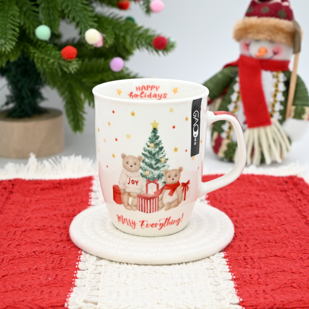 Factory High  Quality 10oz Ceramic Christmas Mug With Cute Bear and Deer Design