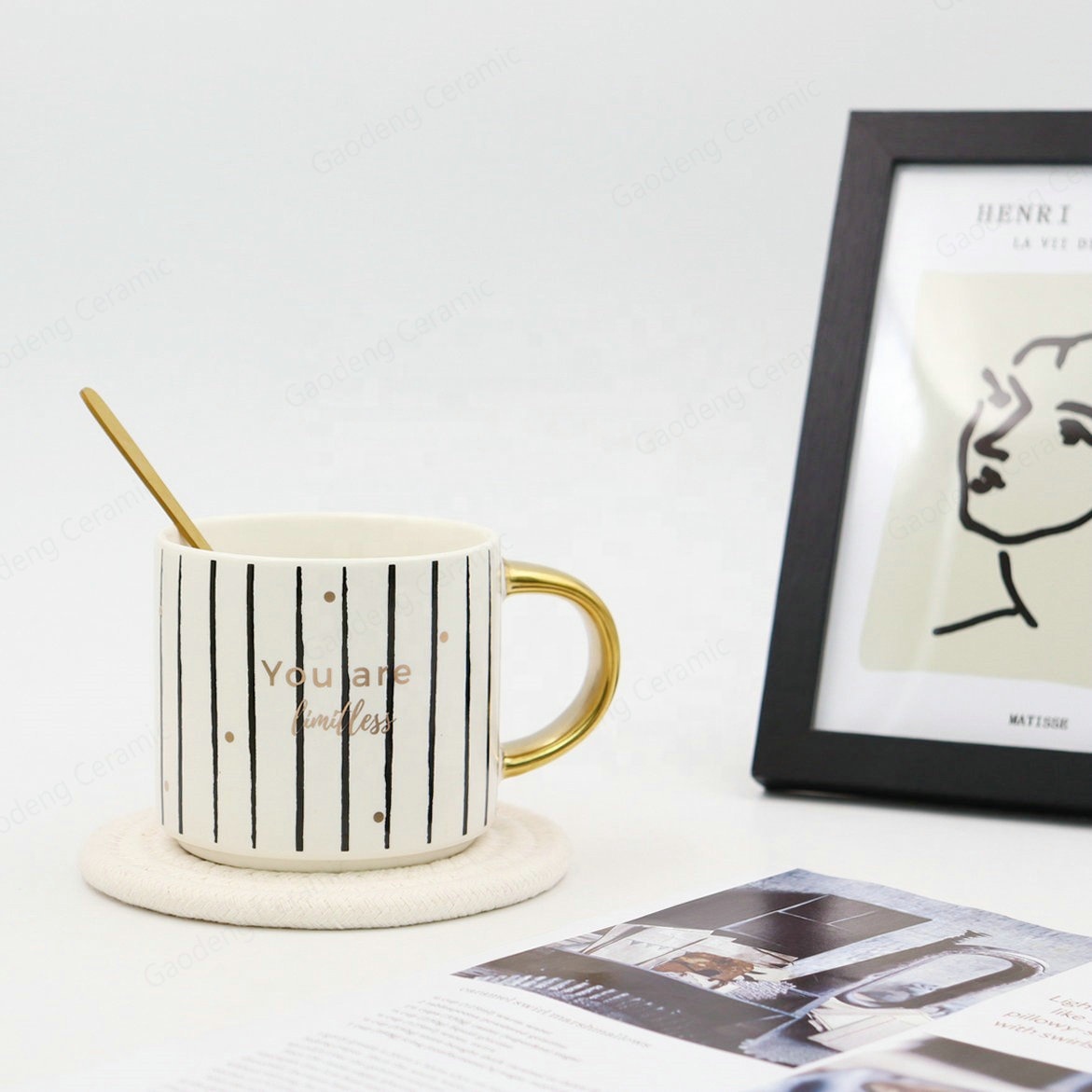 Nordic Style High Quality Ceramic Coffee Mug Wholesale Custom Logo Black and White Porcelain Cups