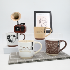 Wholesale 11oz Brown White Color Glazed Mug with Cat Design  Cartoon Coffee Cup
