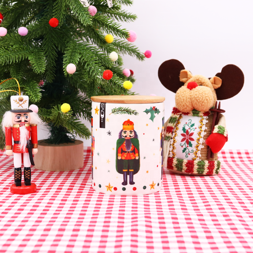 Wholesale High Quality White Ceramic Dinnerware Set  Custom Christmas Design Dinnerware