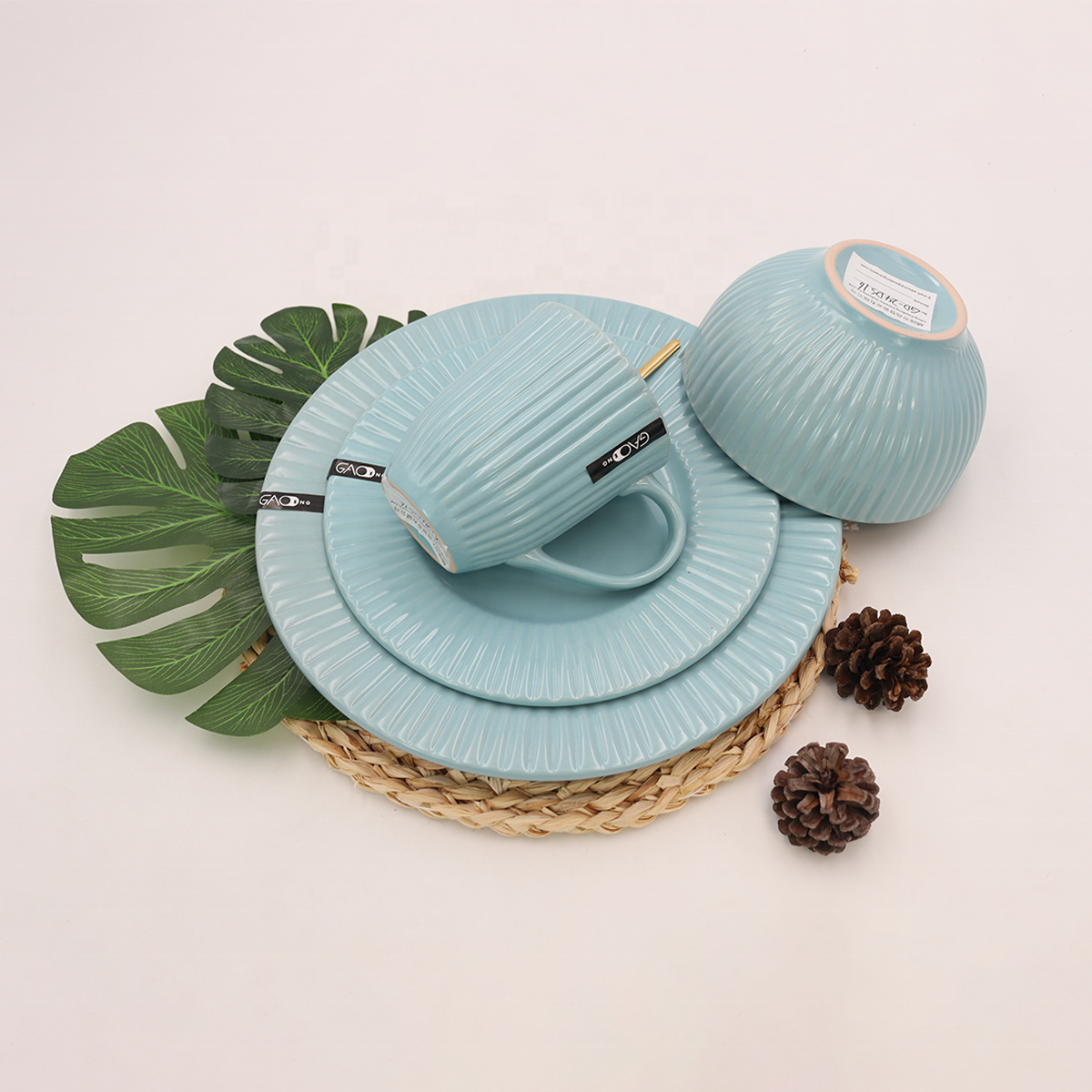 Supply Color Glazed Stoneware Dinner Set, 16pcs Ceramic Dinnerware Set Custom Logo