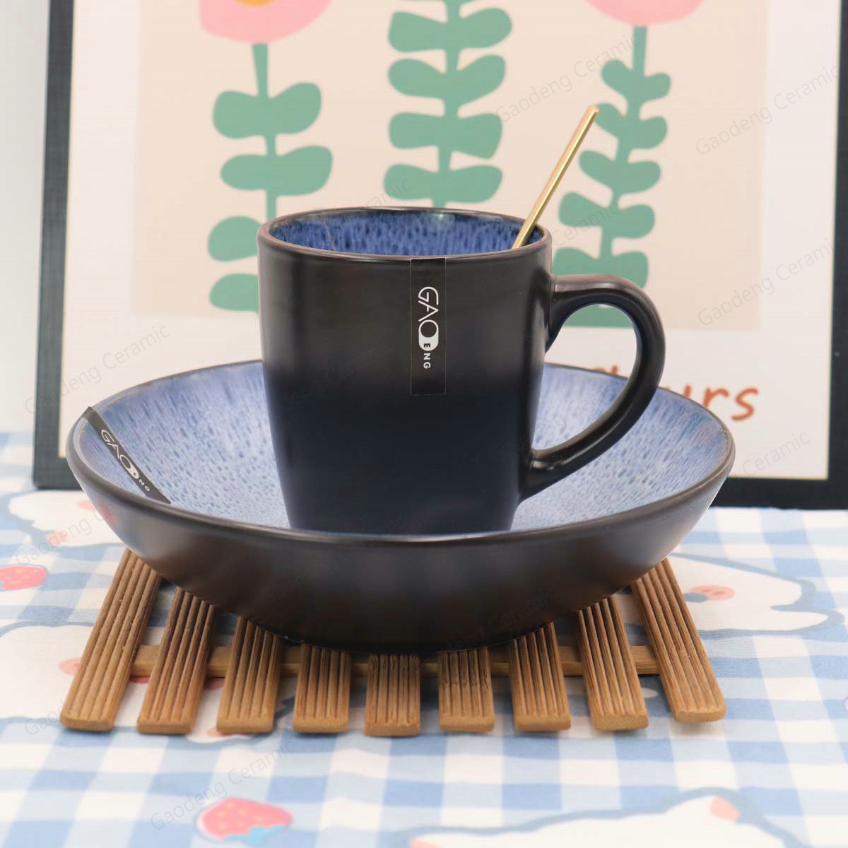 Wholesale High Quality Blue Reactive Glaze Ceramic Dinnerware Set Custom Tableware 16pcs