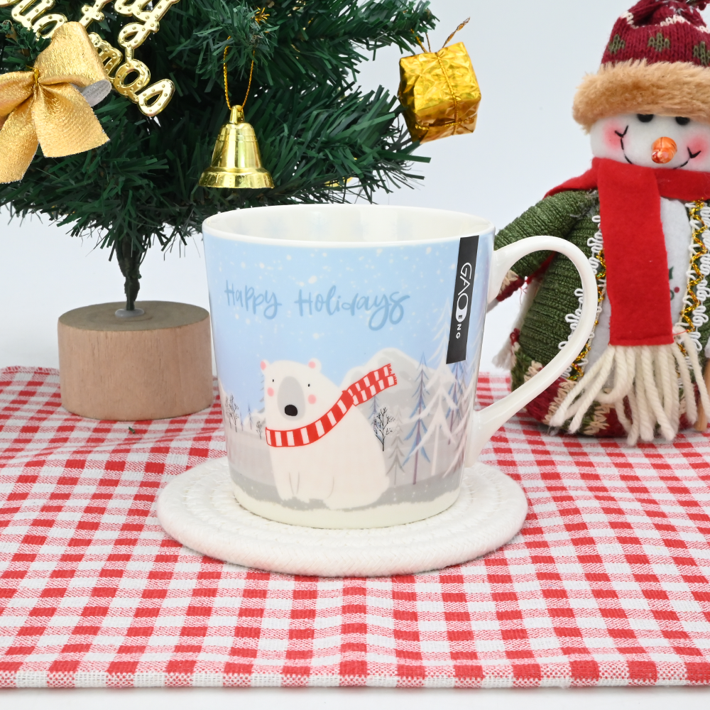 Christmas Ceramic Mug with Bear and Deer Pattern,Suitable for Milk in the Morning