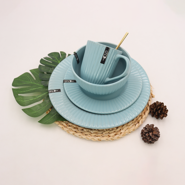 Supply Color Glazed Stoneware Dinner Set, 16pcs Ceramic Dinnerware Set Custom Logo