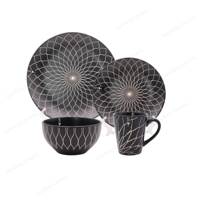 Black Golden Beautiful Design Ceramic Color Glazed Dinnerware Set Customized Flower Pattern for Hotel Restaurant