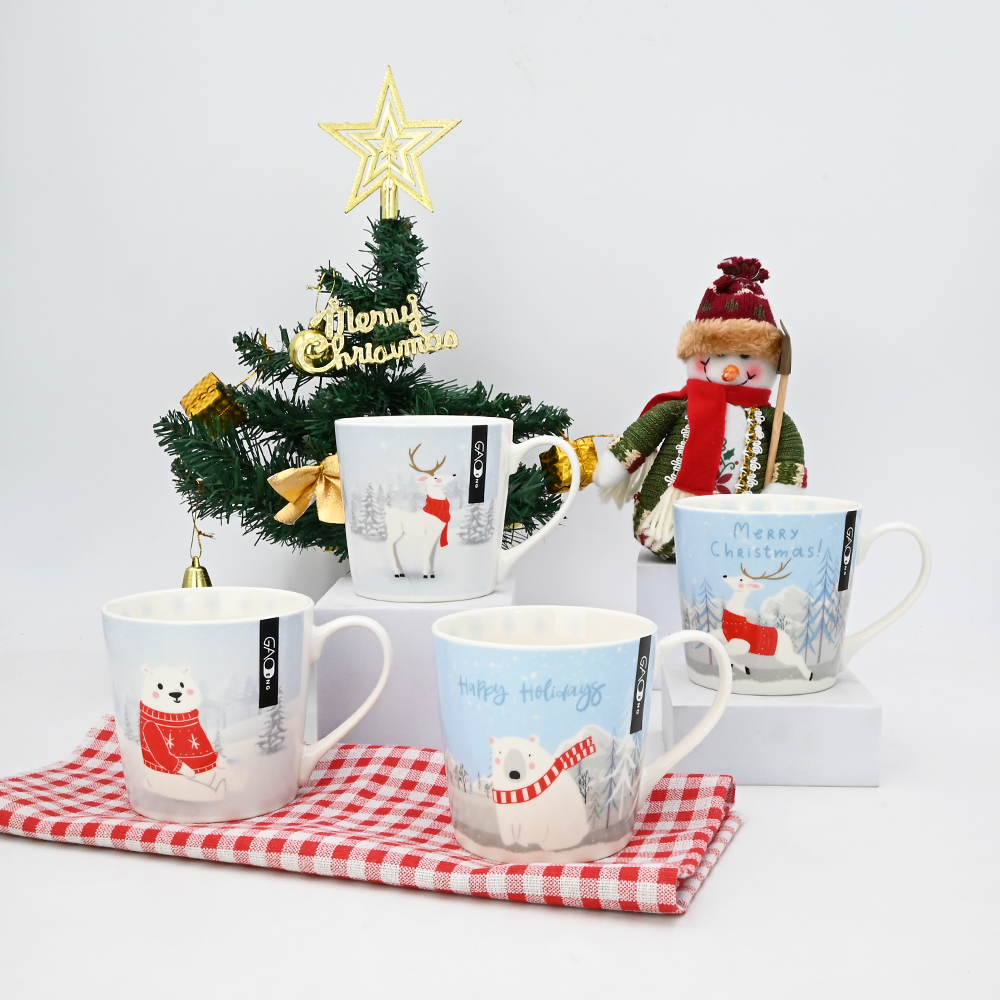 Christmas Ceramic Mug with Bear and Deer Pattern,Suitable for Milk in the Morning