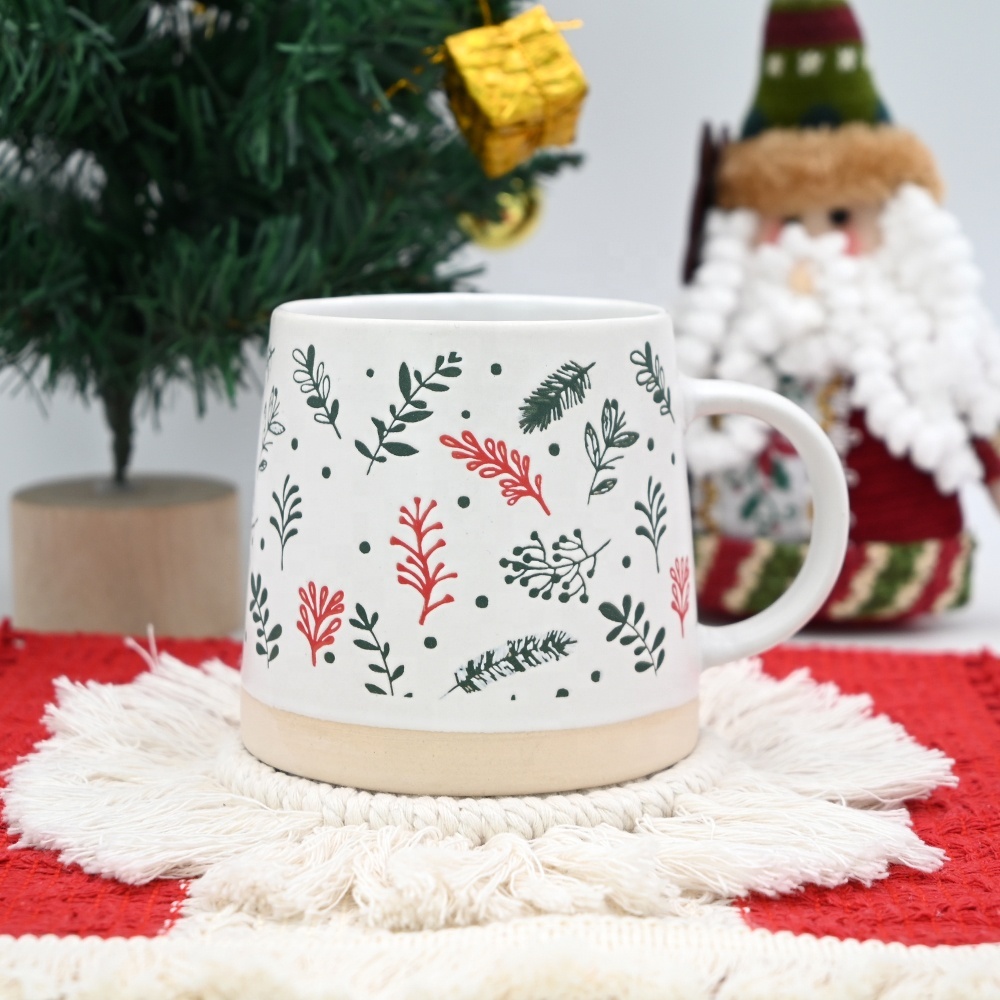 New Arrivals of Christmas Mug Custom Red White Green Christmas Cups with Wax Resist Printing