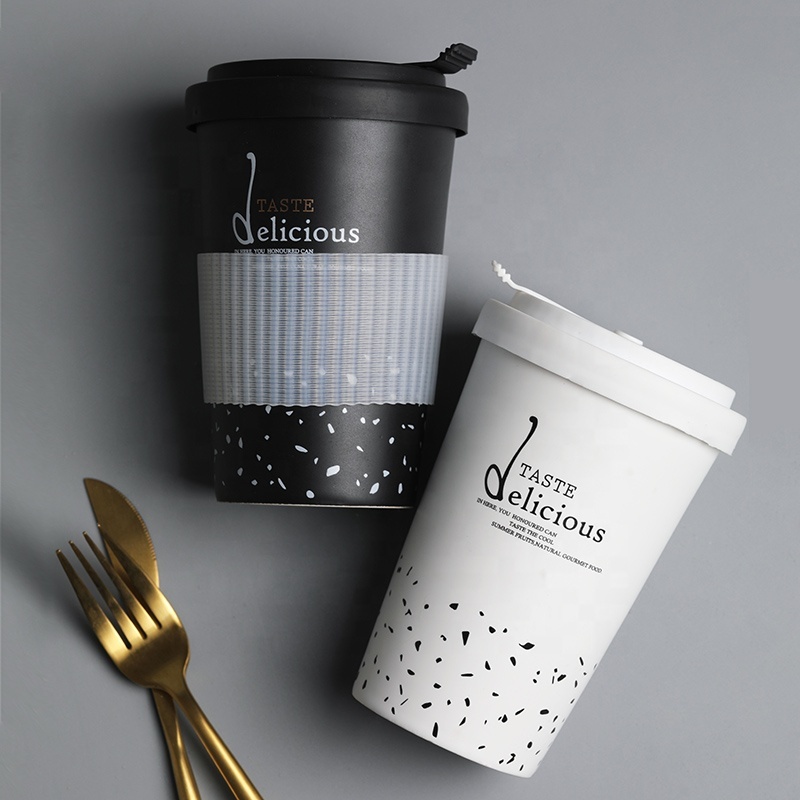 New Arrivals of Popular Ceramic Travel Mug with Silicone Cover Black and White Ceramic Mug with Lid