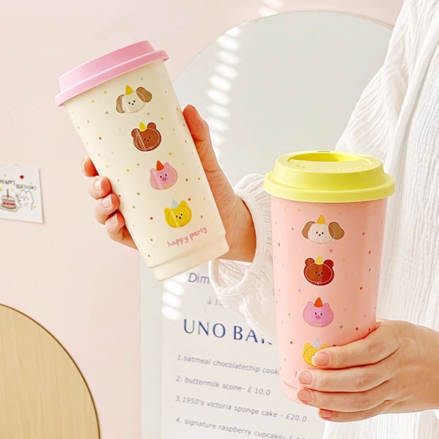 Wholesale Carton Ceramic Mug No Handle with Silicone Lid Custom Gift Coffee Cups with Gift Box Take Away Ceramic Travel Mug