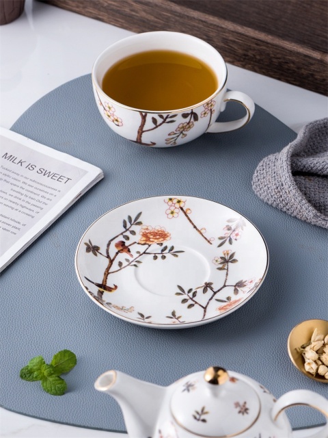 Wholesale Simple Flower Bird Design One Person Teapots With Electricoplate Lid Attitude Ceramic Teapot and Cup Set