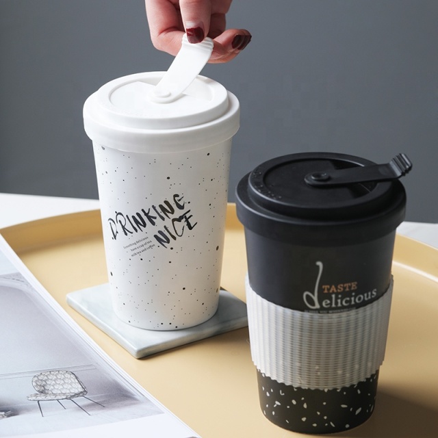 New Arrivals of Popular Ceramic Travel Mug with Silicone Cover Black and White Ceramic Mug with Lid