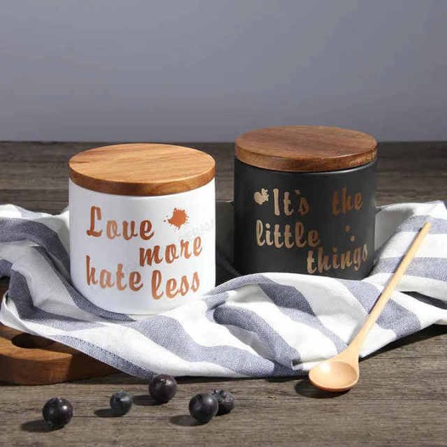 Ceramic Tea  Canister Ceramic Storage Jar with Bamboo Lid Food Jar Kitchenware Sets