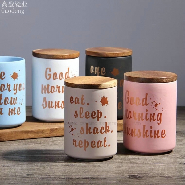 Ceramic Tea Canister Mug with Gold Foil Ceramic Food Storage Jar with Bamboo Lid