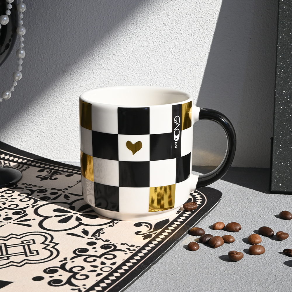 Wholesale Modern Black White Gold Ceramic Mug Set Geometric Diamond Wave Polka Dot Checkerboard Porcelain Coffee Mugs Custom Logo Home Drinkware Gift