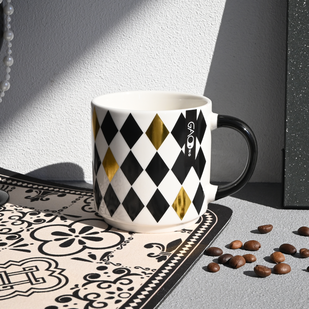 Wholesale Modern Black White Gold Ceramic Mug Set Geometric Diamond Wave Polka Dot Checkerboard Porcelain Coffee Mugs Custom Logo Home Drinkware Gift