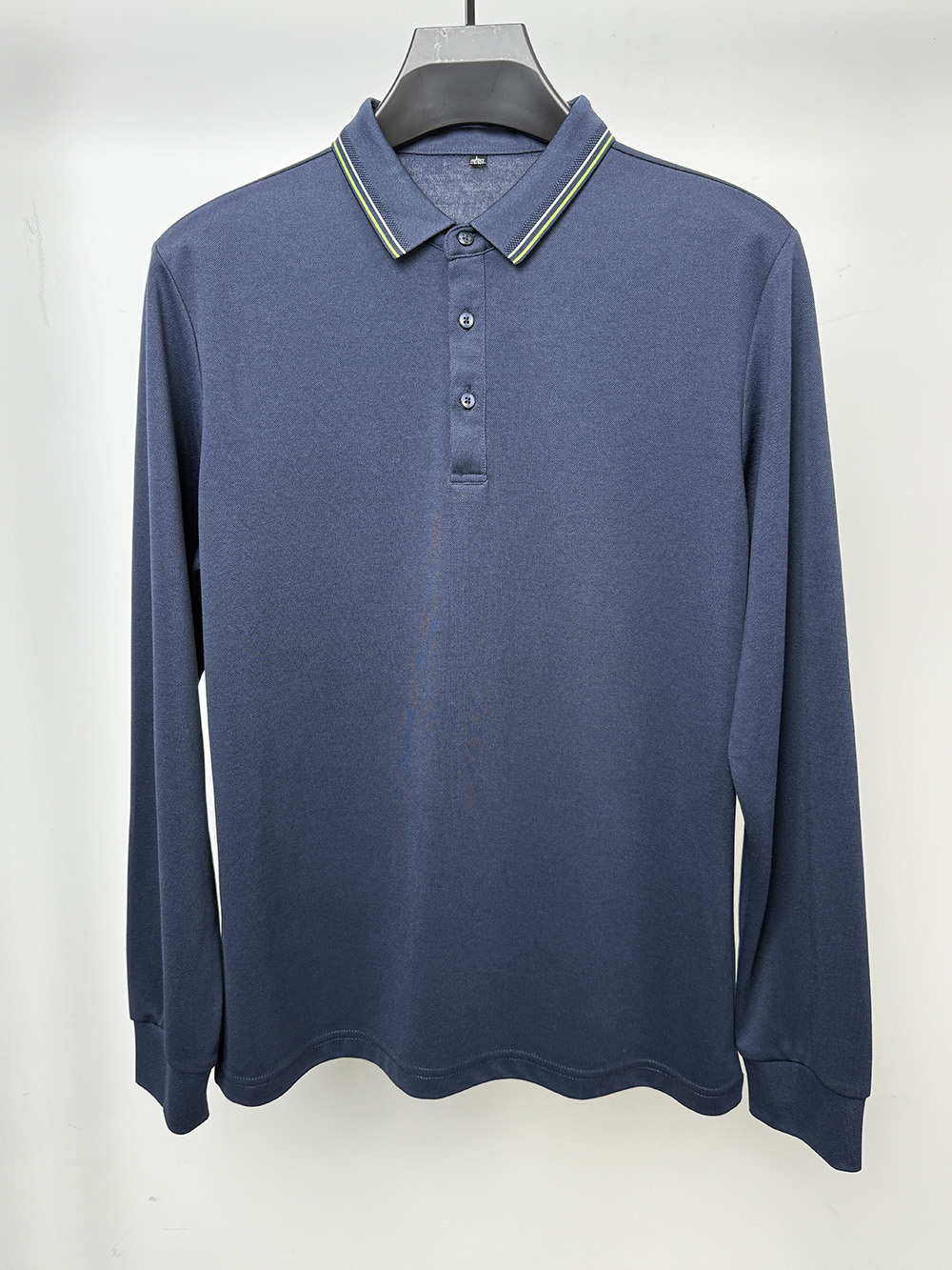 MX37214  240g weight   62.4%polyester fiber  35.0%cotton  2.6%mulberry silk  Polo shirt